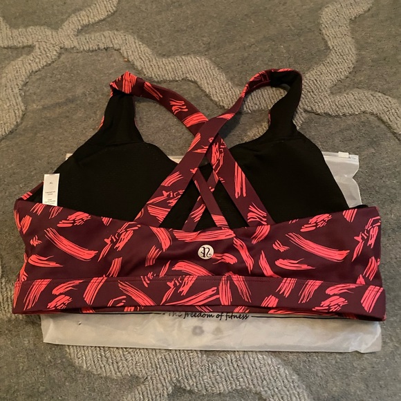 RUNNING GIRL Sports with Removable Cups Sz XL NIB - Picture 3 of 5